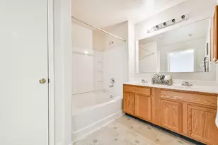 8706 Rainesville Ln Ln, Houston, TX 77075 - Photo 7