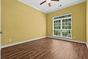607 Oak St, Anahuac, TX 77514 - Photo 29