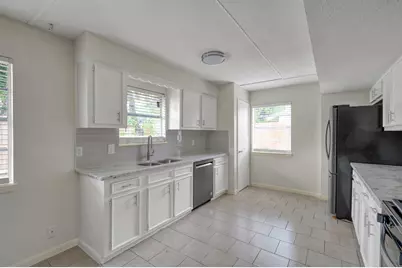 29318 Waltham Street, Spring, TX 77386 - Photo 9