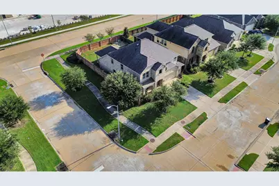 23714 Via Viale Drive, Richmond, TX 77406 - Photo 5