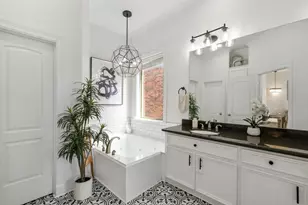 933 W 17th St, Houston, TX 77008 - Photo 13