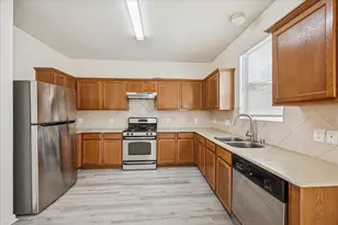 8102 Fisher Glen Ln Ln, Houston, TX 77072 - Photo 3