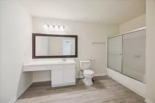 8102 Fisher Glen Ln Ln, Houston, TX 77072 - Photo 13