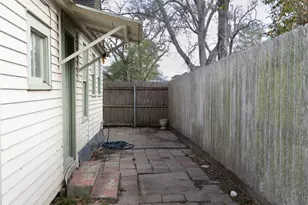 402 Alamo St, El Campo, TX 77437 - Photo 27