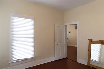 402 Alamo Street, El Campo, TX 77437 - Photo 11