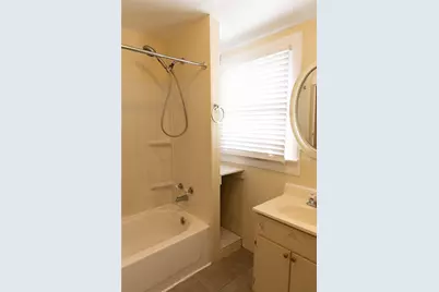 402 Alamo Street, El Campo, TX 77437 - Photo 13