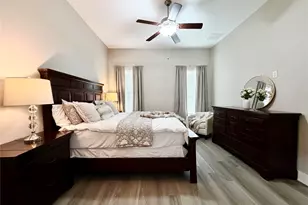 8121 E Pine Creek Bend, Cypress, TX 77433 - Photo 15