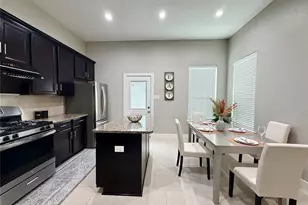 8121 E Pine Creek Bend, Cypress, TX 77433 - Photo 13