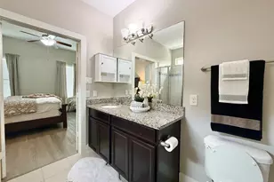 8121 E Pine Creek Bend, Cypress, TX 77433 - Photo 17