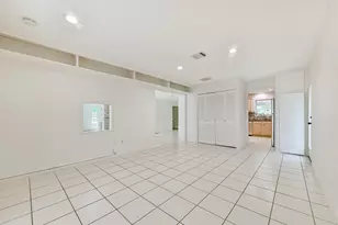 807 Stadium Cir, Friendswood, TX 77546 - Photo 15