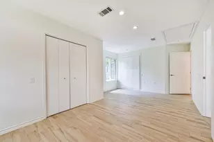 807 Stadium Cir, Friendswood, TX 77546 - Photo 27