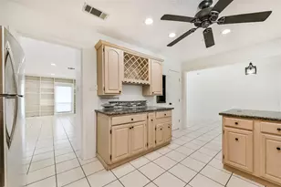807 Stadium Cir, Friendswood, TX 77546 - Photo 11