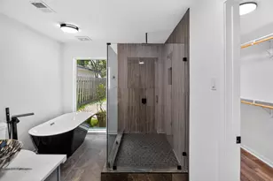 5675 Sylmar Rd, Houston, TX 77081 - Photo 19