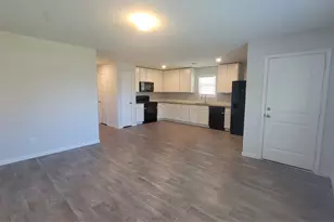15114 Sorrento Bay Cir, Willis, TX 77318 - Photo 3