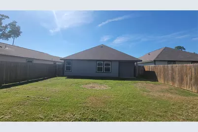 15114 Sorrento Bay Circle, Willis, TX 77318 - Photo 13