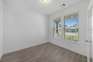 76 Shining Pt Dr, Waller, TX 77484 - Photo 11