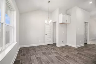 408 Bryan Wy, Angleton, TX 77515 - Photo 5