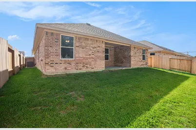 408 Bryan Way, Angleton, TX 77515 - Photo 17