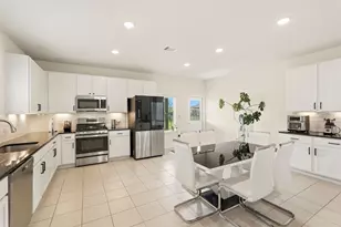 11927 Fletching Stone Ln, Houston, TX 77044 - Photo 13