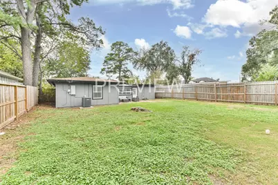 7522 Dearborn Street, Houston, TX 77055 - Photo 9