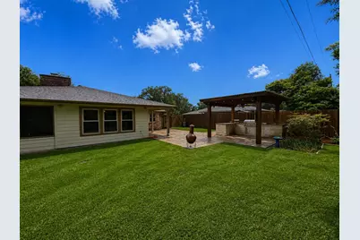 913 Cannan Drive, Angleton, TX 77515 - Photo 5