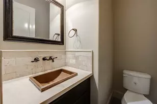 1809 W 24th St, Houston, TX 77008 - Photo 19