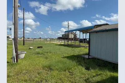 201 Curlew Street, Bay City, TX 77414 - Photo 9