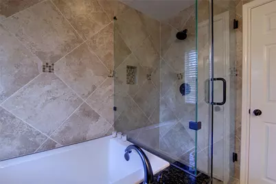 142 Russet Grove Circle, The Woodlands, TX 77384 - Photo 35