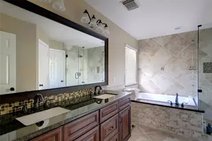142 Russet Grove Circle, The Woodlands, TX 77384 - Photo 17