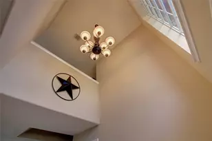 142 Russet Grove Circle, The Woodlands, TX 77384 - Photo 9