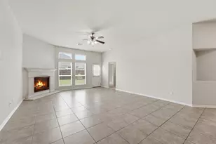 5211 Cayenne Ln, Baytown, TX 77521 - Photo 5