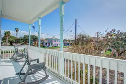 3304 Avenue Q, Galveston, TX 77550 - Photo 29