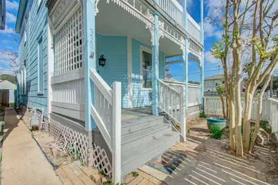 3304 Avenue Q, Galveston, TX 77550 - Photo 3