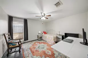 6122 Gallant Forest Dr, Houston, TX 77088 - Photo 17