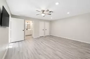 6122 Gallant Forest Dr, Houston, TX 77088 - Photo 15