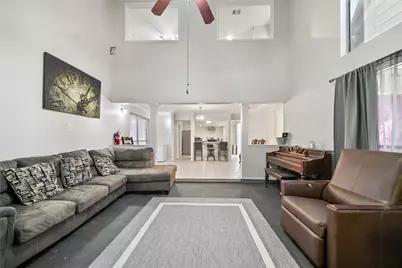 6122 Gallant Forest Drive, Houston, TX 77088 - Photo 7