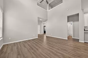 1439 Terry Roberts Dr, Angleton, TX 77515 - Photo 7