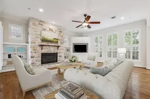 6324 Elm Ct, Bellaire, TX 77401 - Photo 3