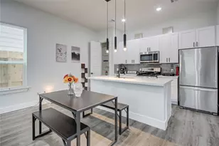 9305 Tower St, Houston, TX 77088 - Photo 9