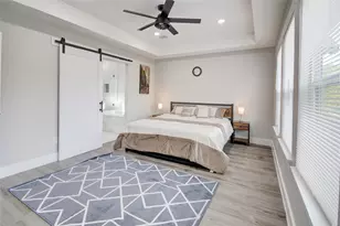 9305 Tower St, Houston, TX 77088 - Photo 19