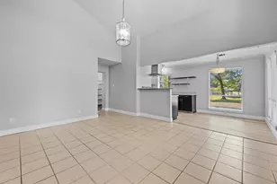 9 McClellan Cir, Houston, TX 77365 - Photo 5