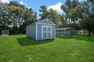 9 McClellan Cir, Houston, TX 77365 - Photo 17
