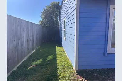 1310 Harris Way, Galveston, TX 77551 - Photo 19