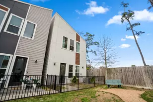 594 Janisch Rd, Houston, TX 77018 - Photo 3