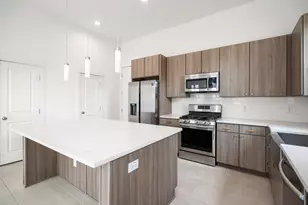 594 Janisch Rd, Houston, TX 77018 - Photo 11