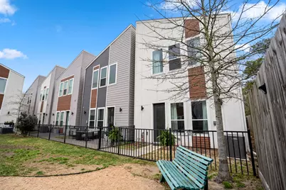 594 Janisch Road, Houston, TX 77018 - Photo 3