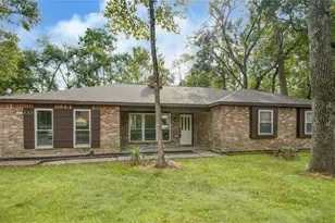 222 Ridgewood Dr, Spring, TX 77386 - Photo 1