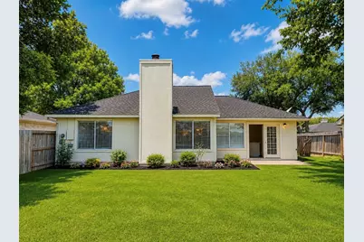 3023 Garden Lane, Sugar Land, TX 77479 - Photo 9