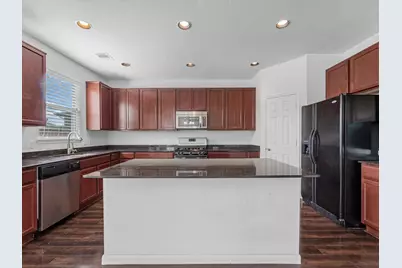 2105 Orchard Frost Drive, Pearland, TX 77581 - Photo 9