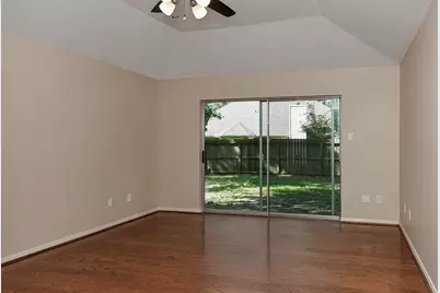 26 Southfork Pines Place, The Woodlands, TX 77381 - Photo 15